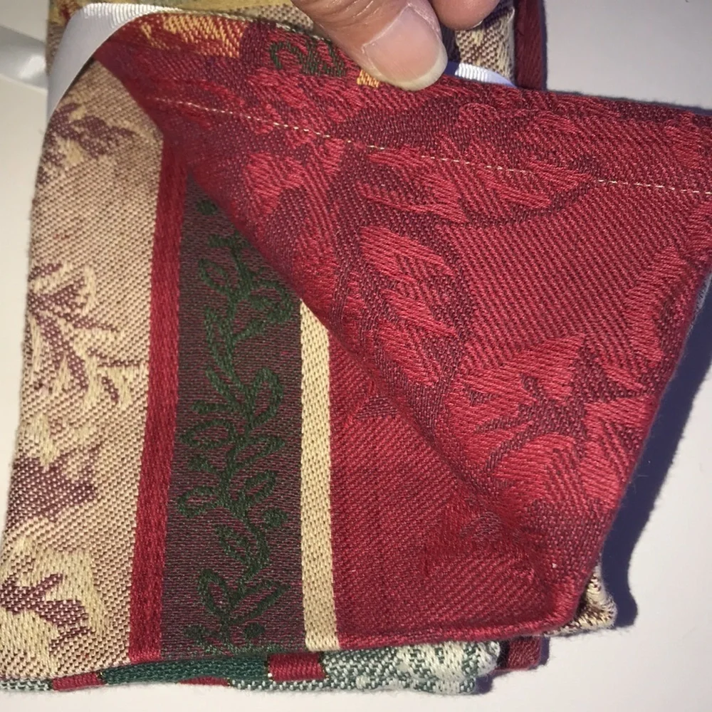 NWT Lintex Set/4 Christmas Napkins